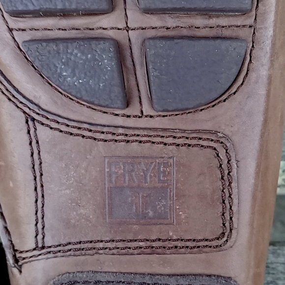 Frye Women's Brown Leather & Suede Slip On Driving Moccasins 9 - Picture 11 of 13